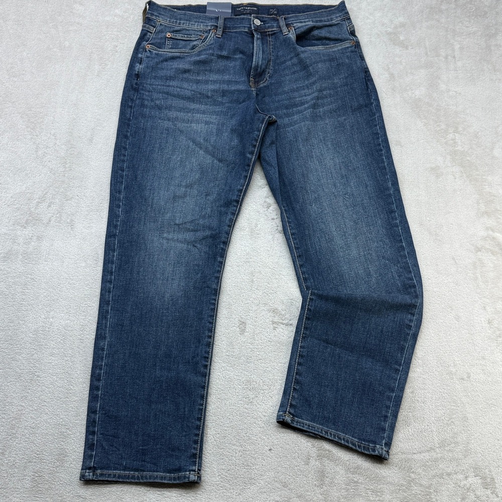 Lucky Brand 221 Straight Jeans Mens 36x30 Blue Floyd Wash Whiskered Denim NEW